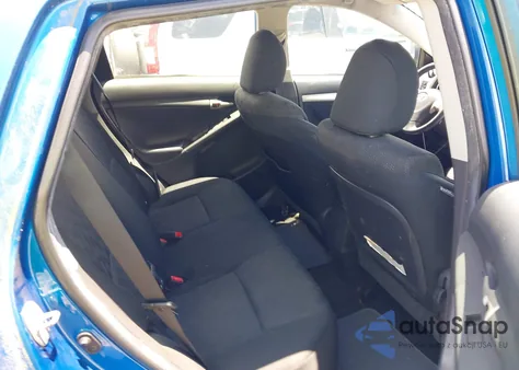 2009 Toyota Matrix S z USA, uszkodzony, nr VIN 2T1KE40E19C002453